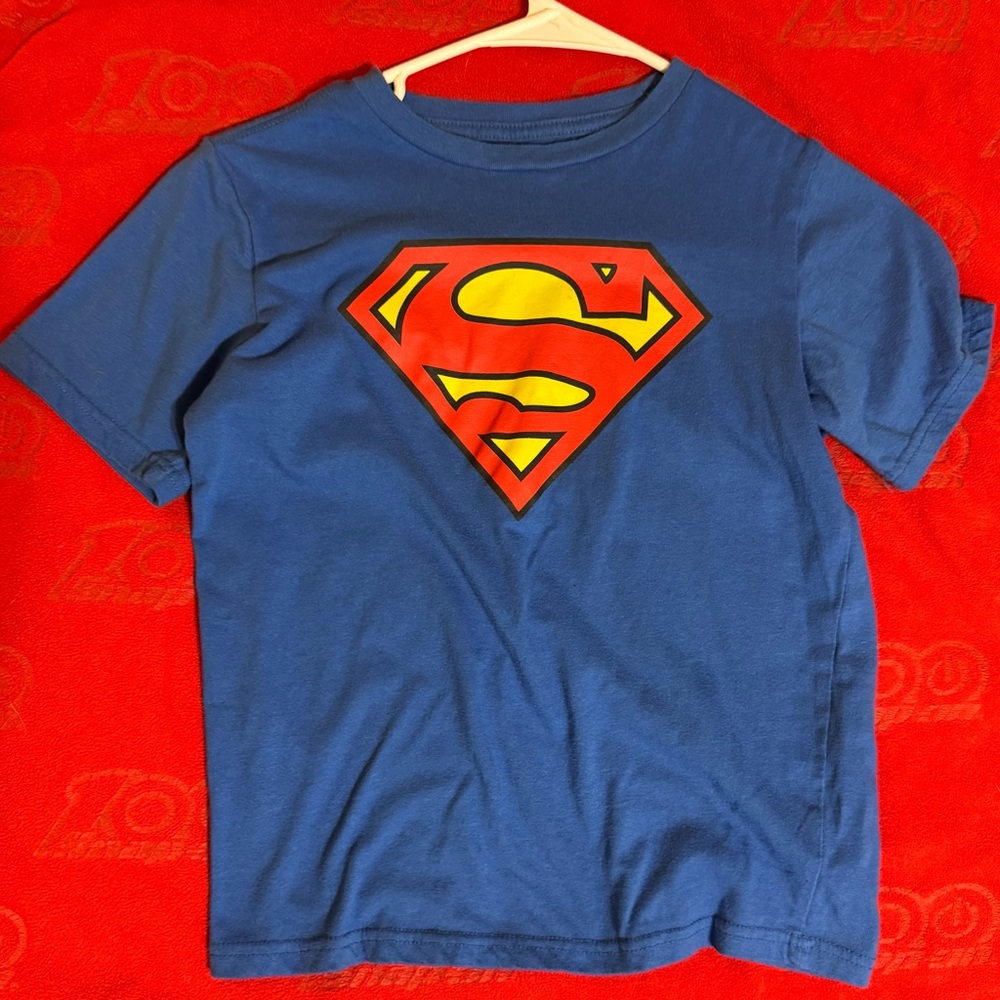 Blue Superman Logo T-Shirt Boys size M